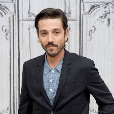 diego luna net worth 2023|Diego Luna Movies, Bio, Wiki, Age, Wife, Narcos, and。